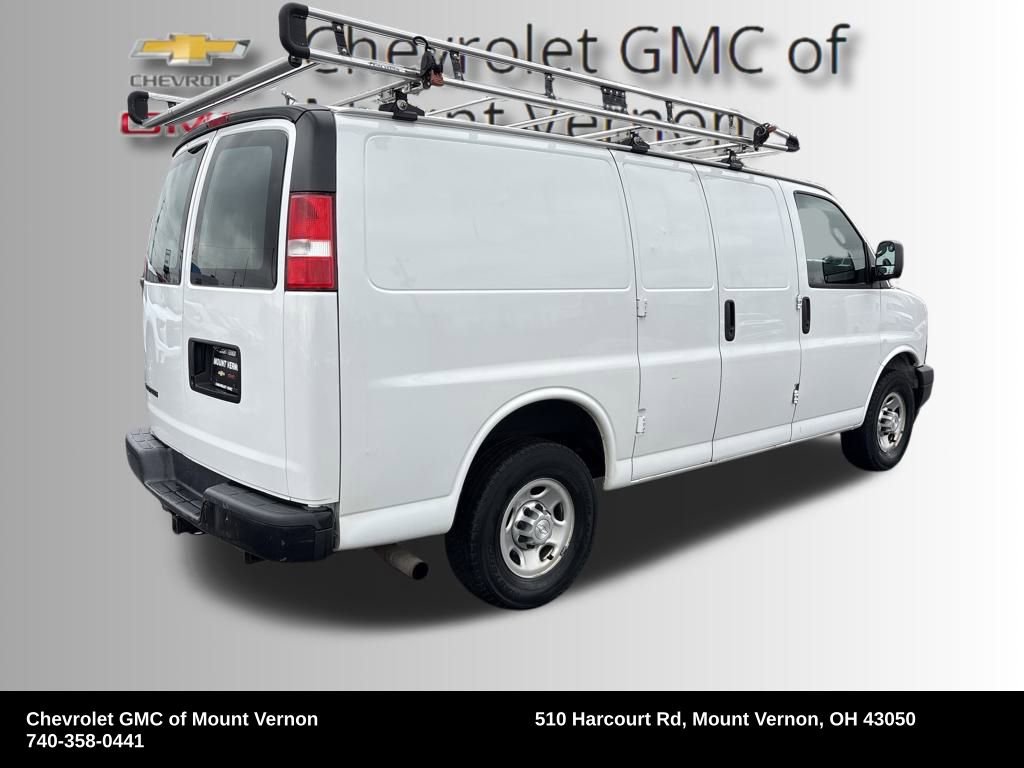 Used 2017 Chevrolet Express 2500 image 5