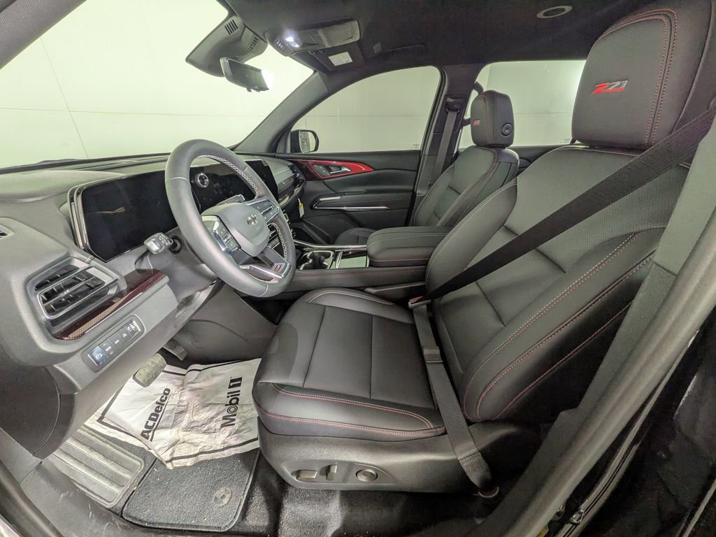 New 2026 Chevrolet Traverse Z71 w/ Driver Confidence Package image 16