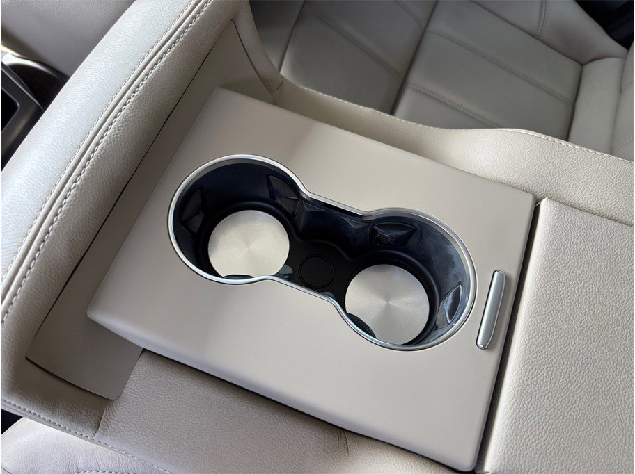 Used 2020 Land Rover Range Rover Sport SE image 42