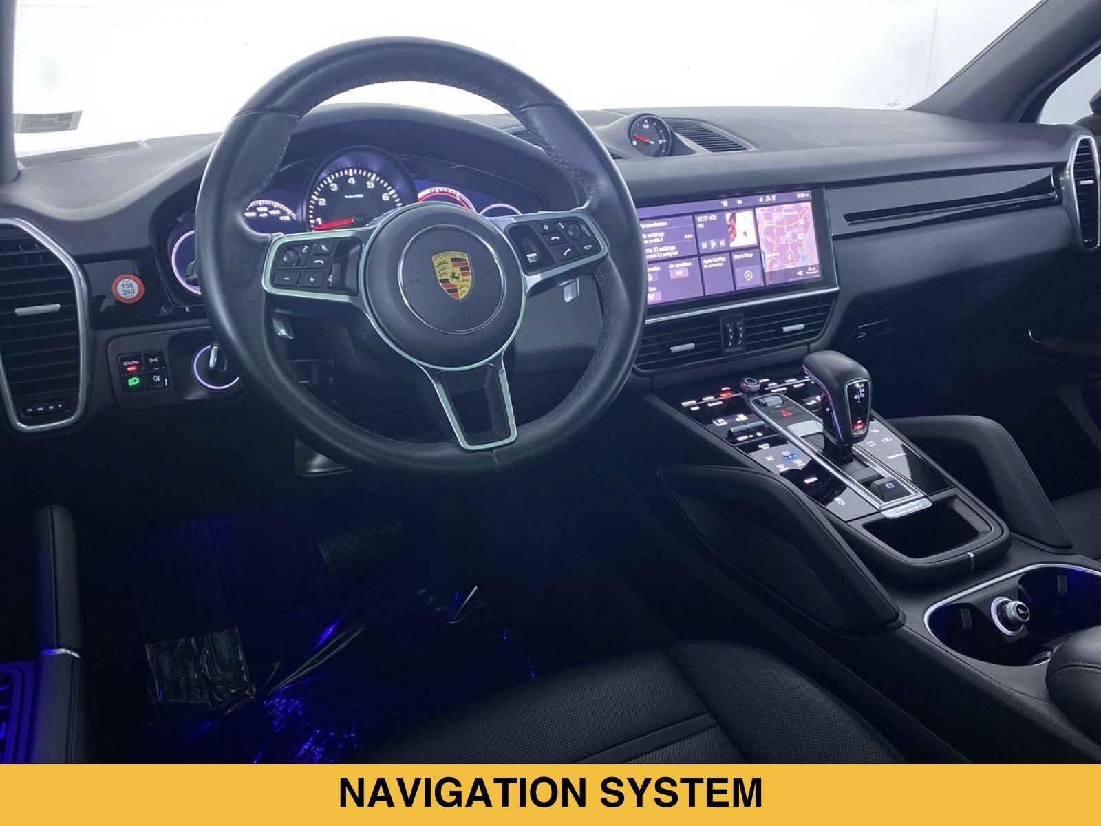Used 2021 Porsche Cayenne AWD/4WD image 2