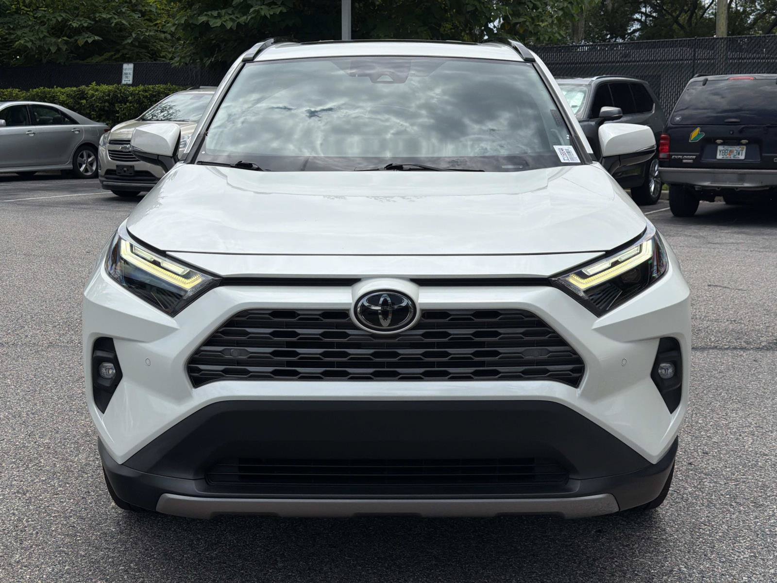 Used 2022 Toyota RAV4 Limited w/ Limited Grade Weather Package FWD image 8