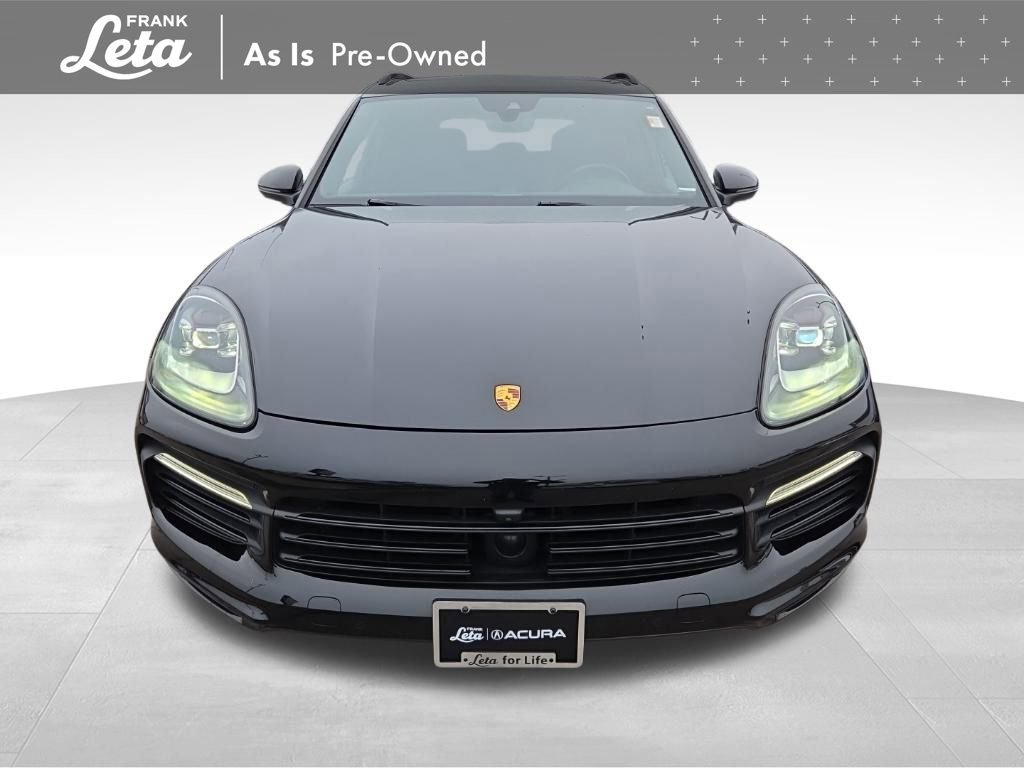 Used 2022 Porsche Cayenne w/ Premium Package image 18
