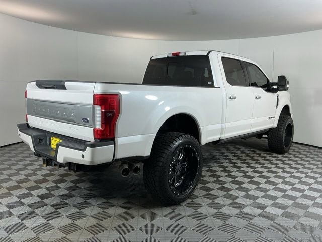 Used 2017 Ford F350 Platinum w/ Platinum Ultimate Package AWD/4WD image 4
