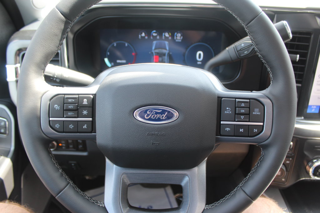 New 2026 Ford F350 Lariat w/ Black Appearance Package AWD/4WD image 36