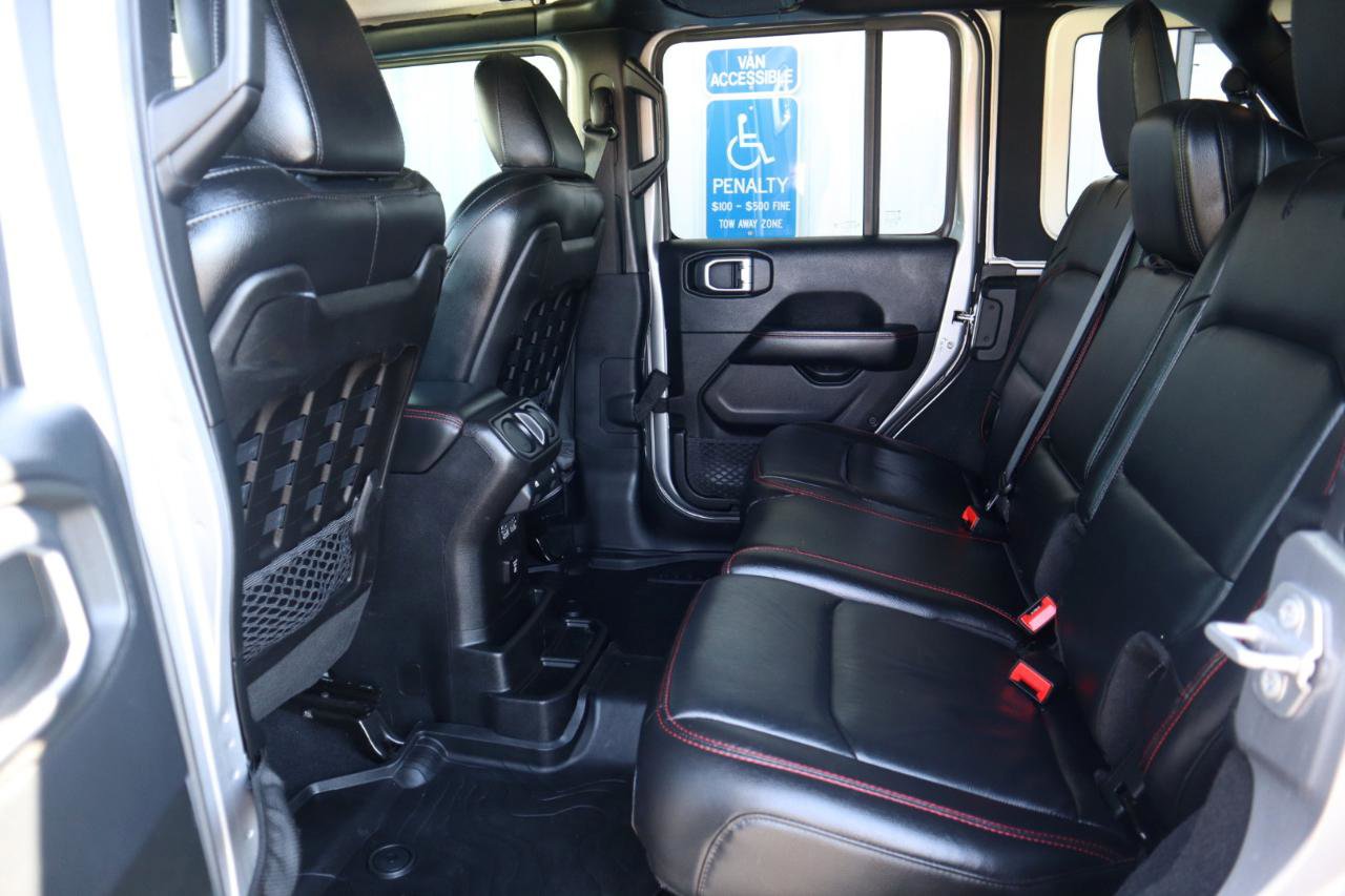 Used 2018 Jeep Wrangler Unlimited Rubicon AWD/4WD image 57