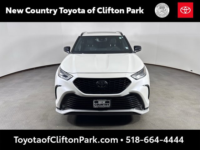 Used 2021 Toyota Highlander XSE image 8