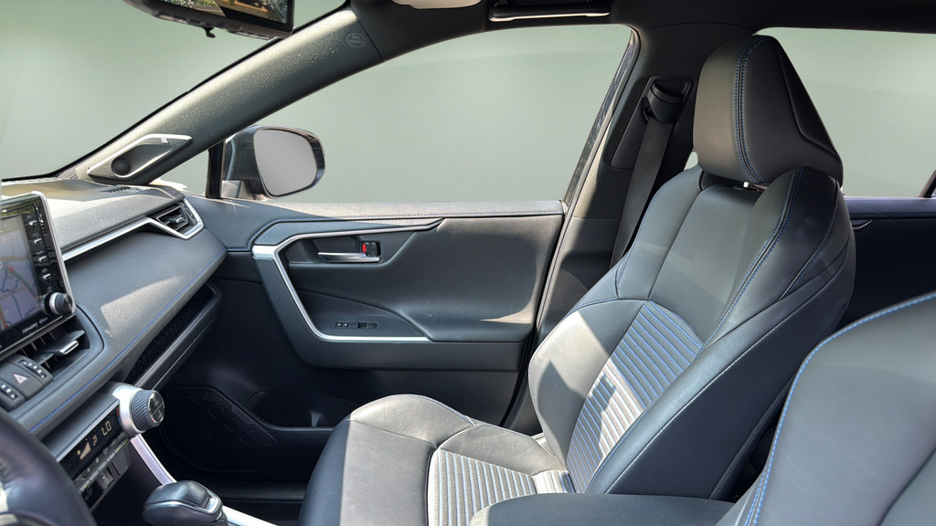 Used 2019 Toyota RAV4 XSE AWD/4WD image 13