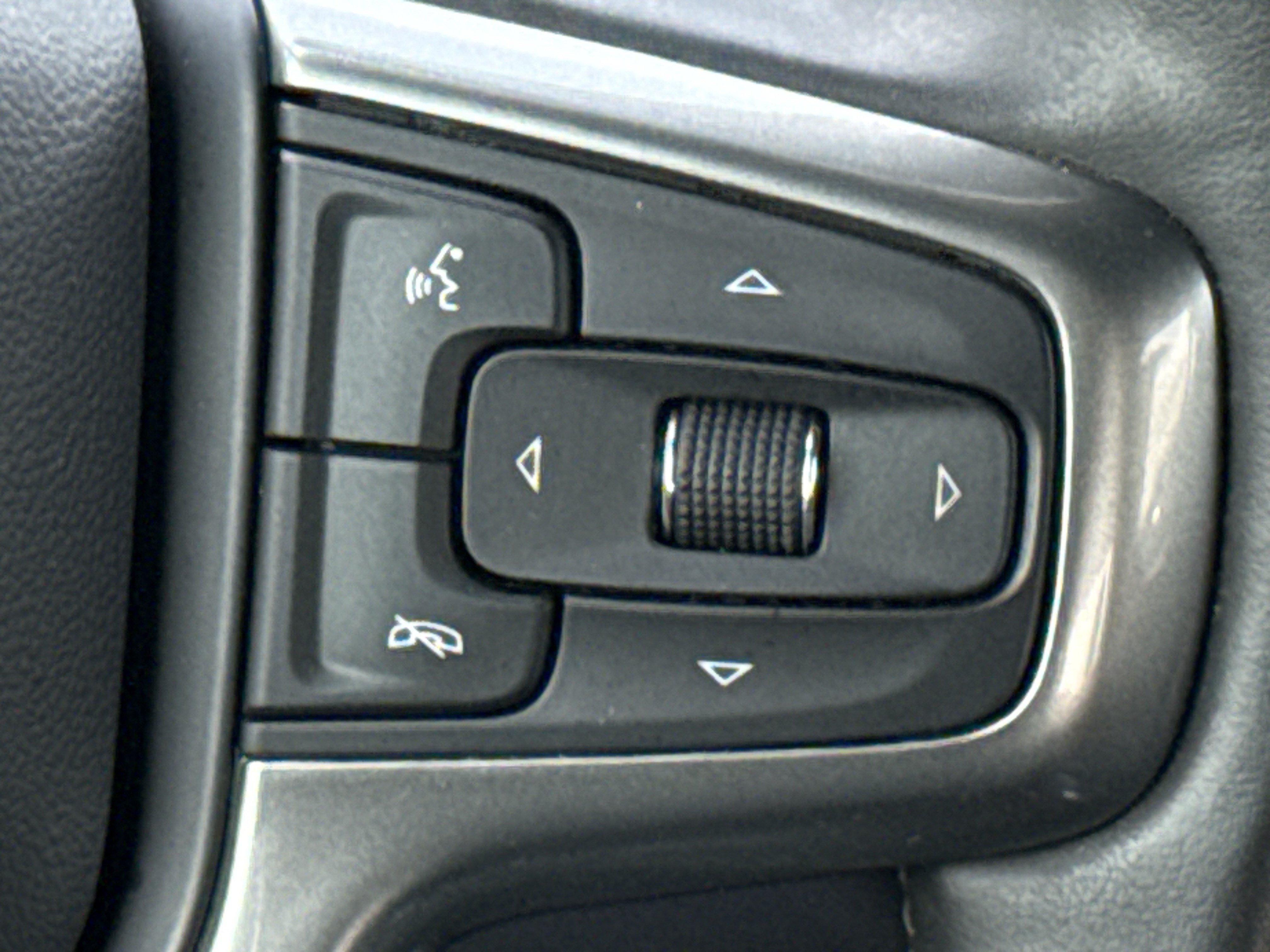 Used 2024 Chevrolet Silverado 2500 LT w/ All Star Edition AWD/4WD image 19