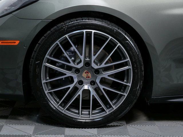 New 2026 Porsche Panamera 4 image 34
