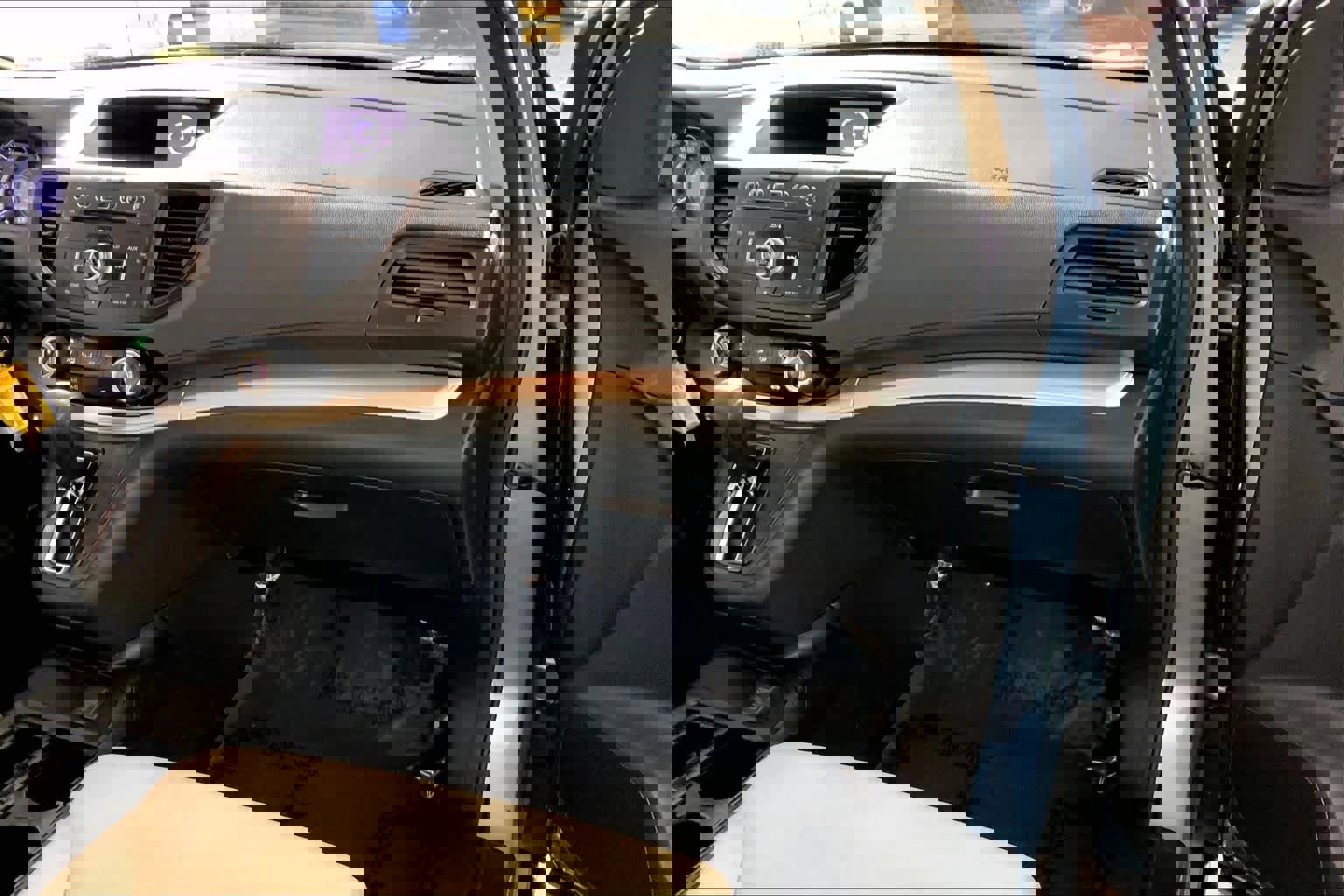 Used 2016 Honda CR-V SE image 19