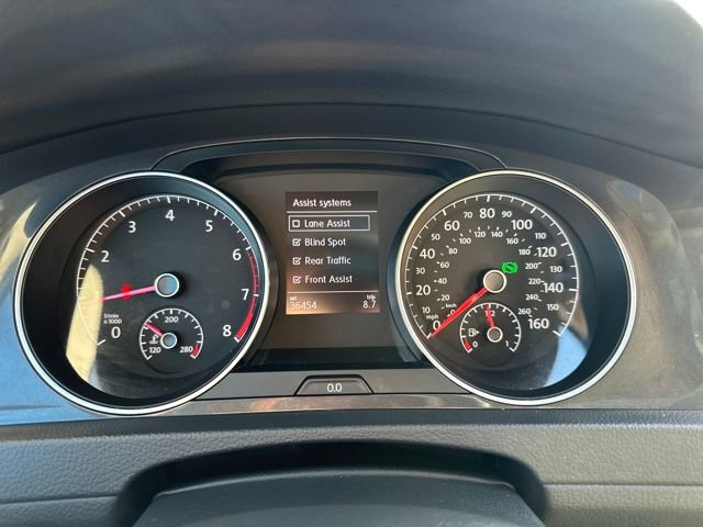 Certified 2019 Volkswagen Golf SE w/ Driver Assistance Package image 22