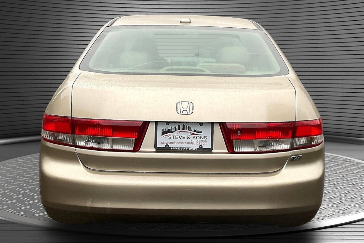 Used 2004 Honda Accord EX image 5