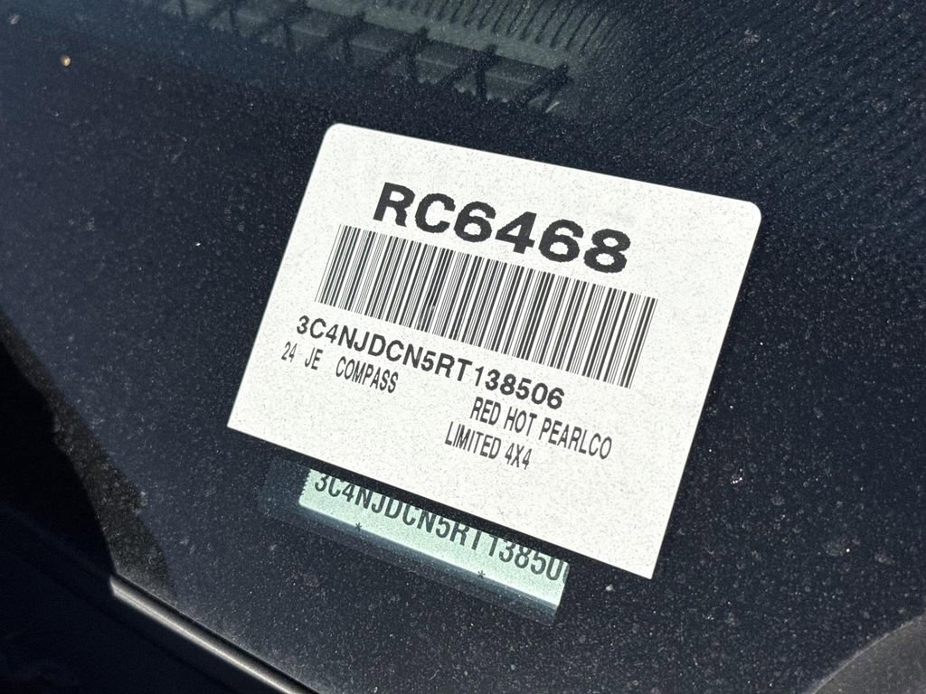 Used 2024 Jeep Compass Limited image 32