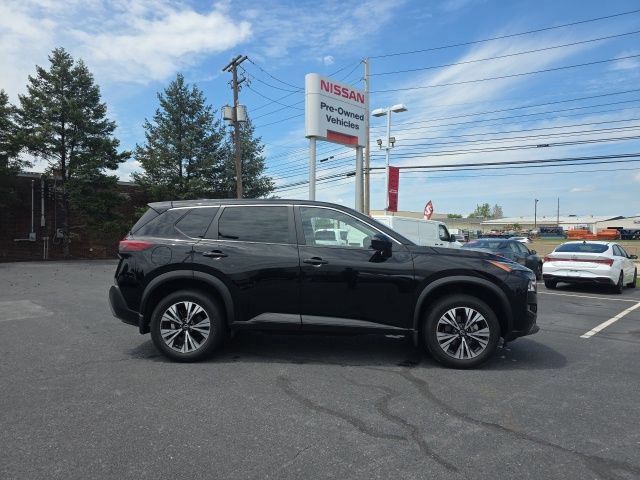 Certified 2023 Nissan Rogue SV AWD/4WD image 4