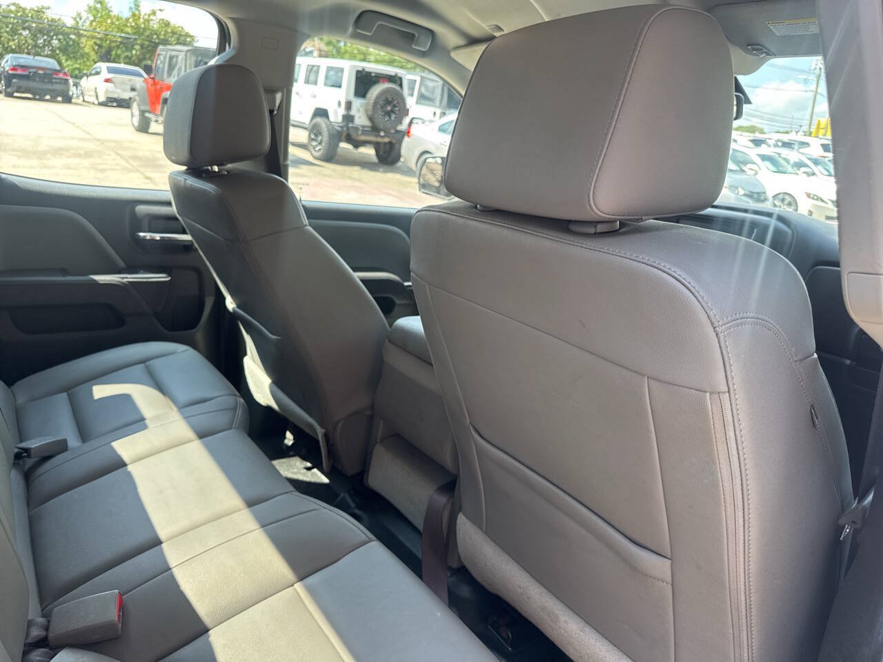 Used 2017 Chevrolet Silverado 1500 W/T RWD image 14