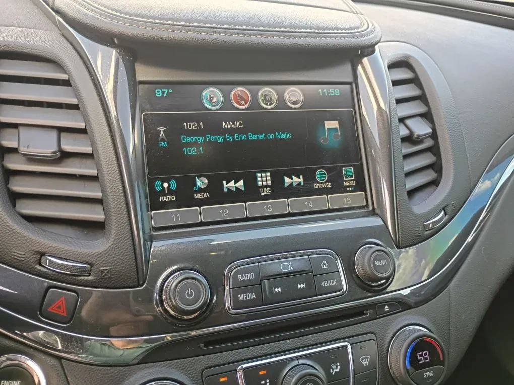 Used 2019 Chevrolet Impala Premier FWD image 11