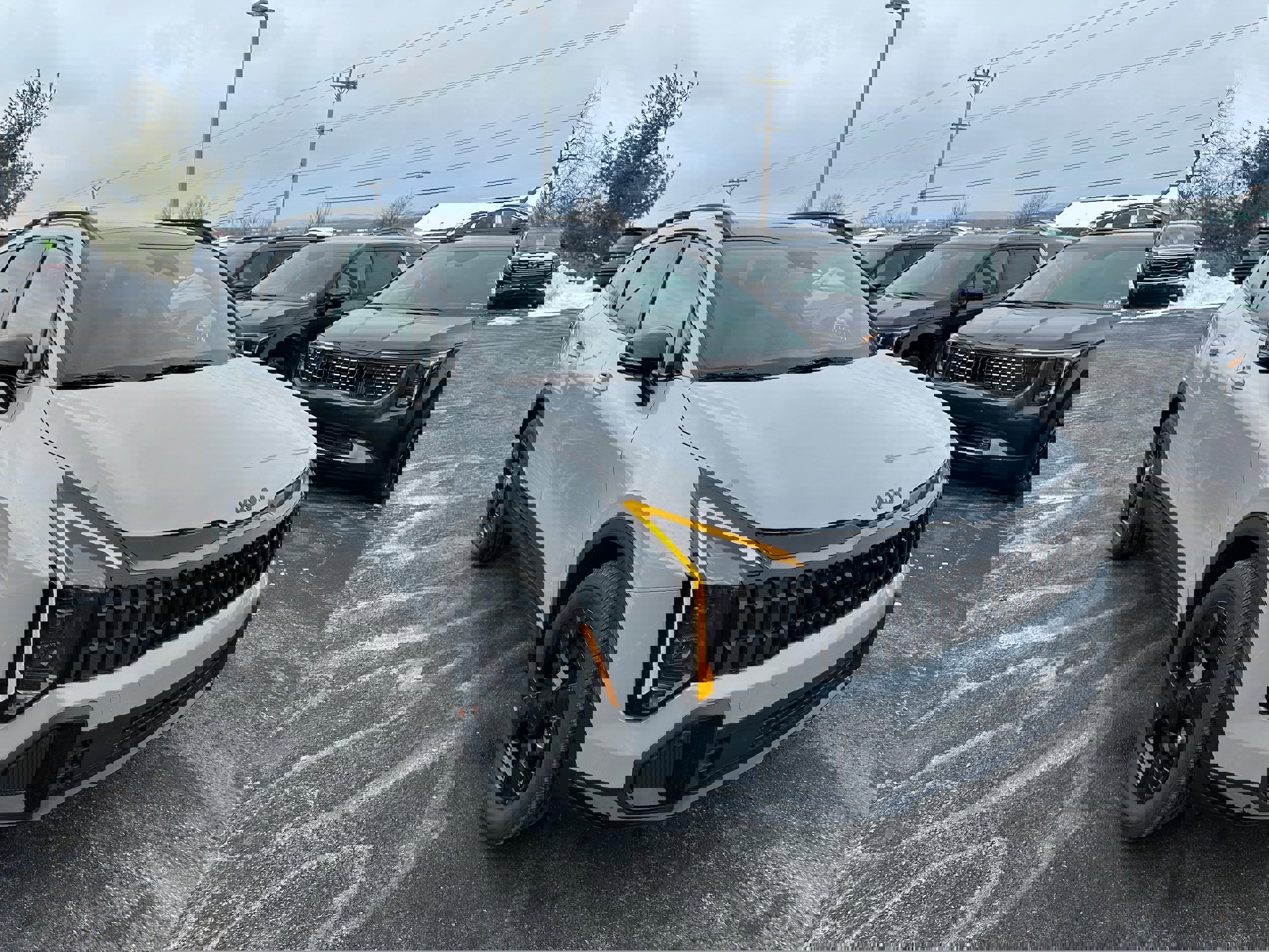 New 2026 Kia Sportage X-Line image 3