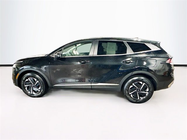 Used 2023 Kia Sportage LX image 4