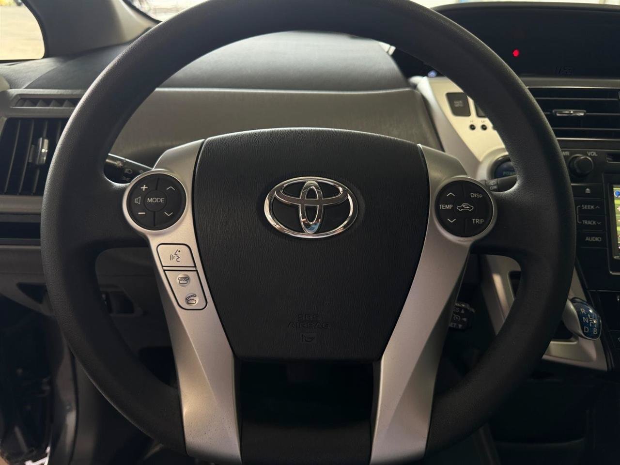 Used 2012 Toyota Prius V Three FWD image 22