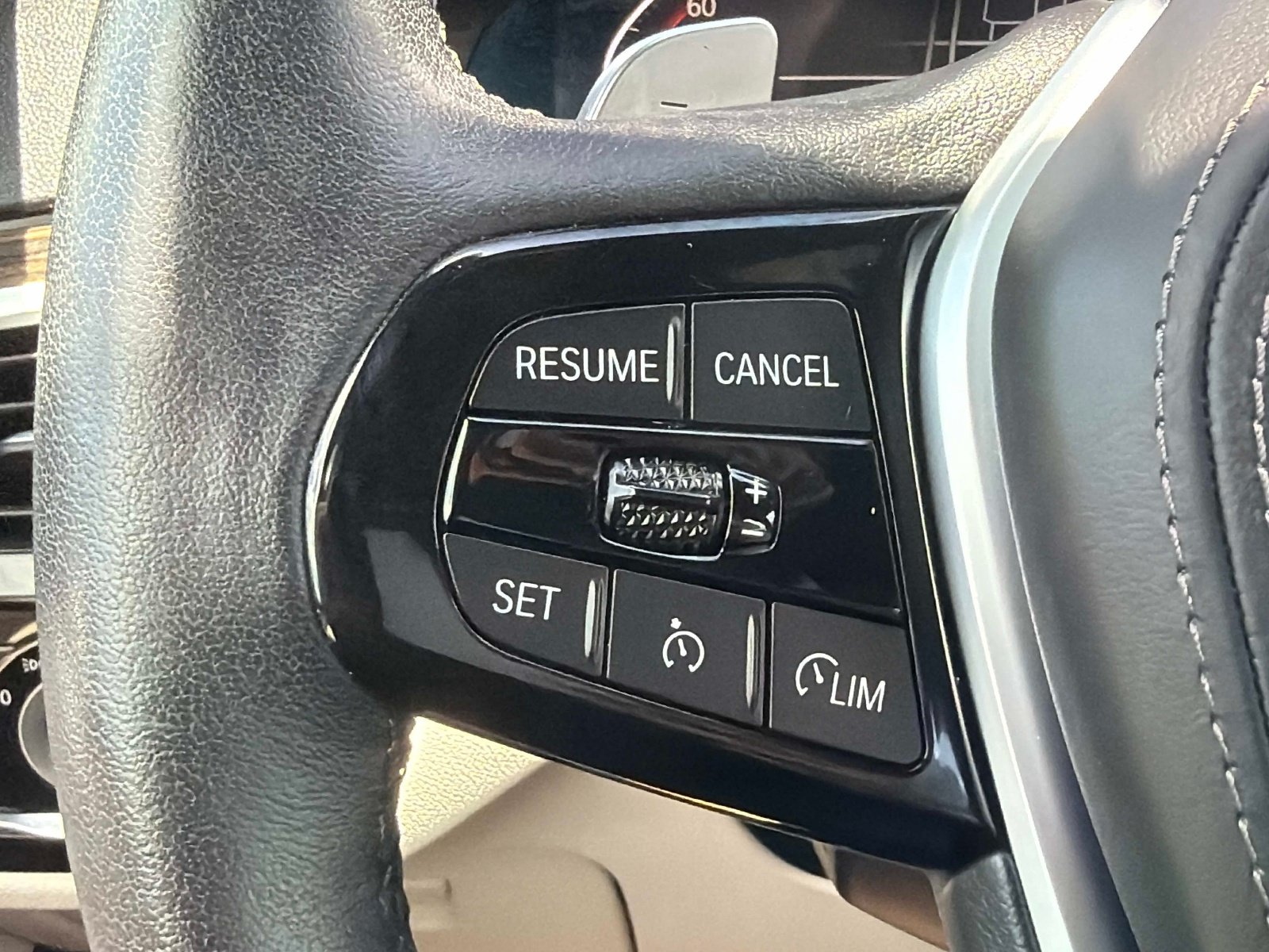 Used 2023 BMW 540i xDrive w/ Convenience Package AWD/4WD image 45