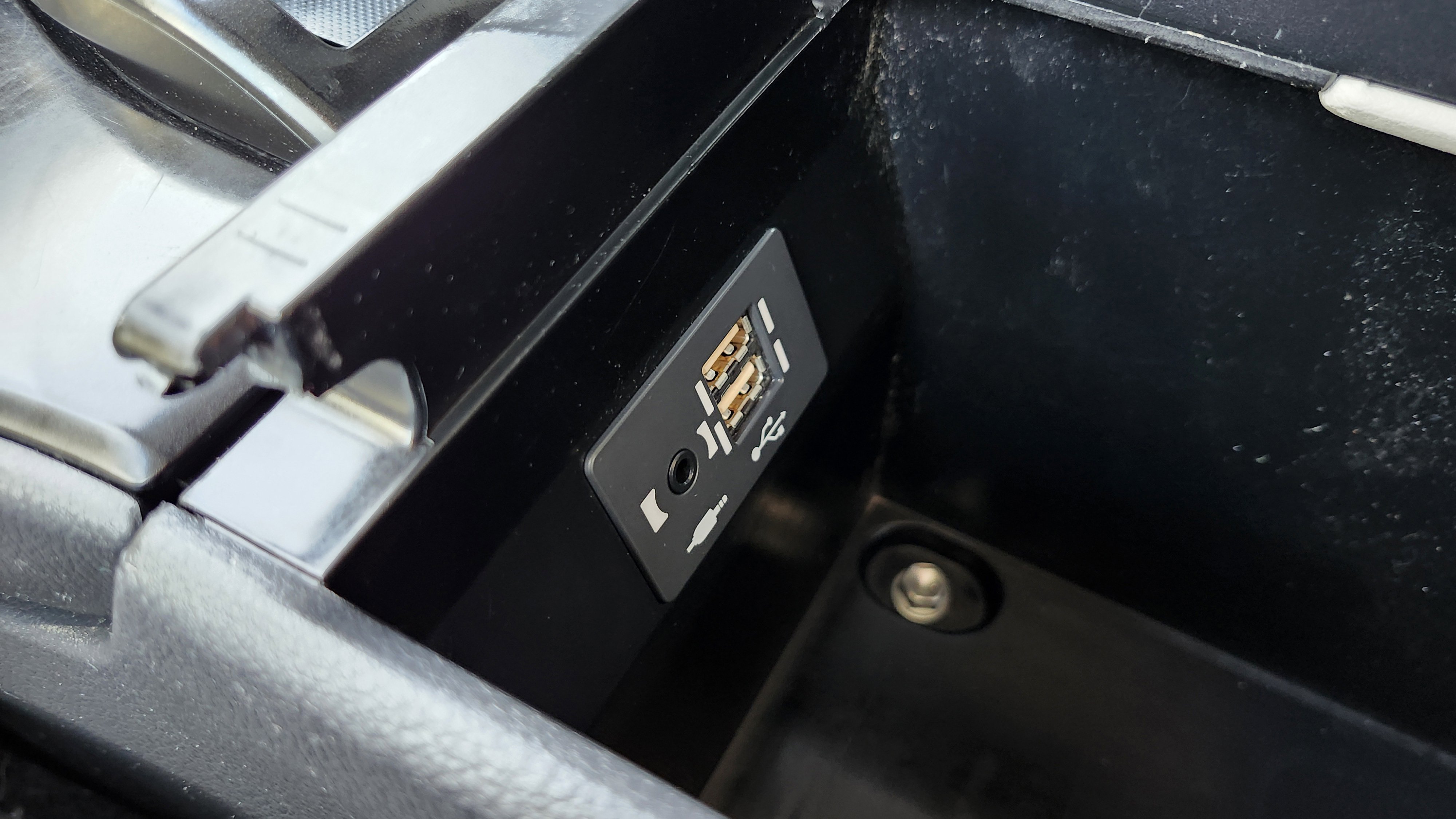 Used 2022 Lexus UX 250h w/ Premium Package image 36