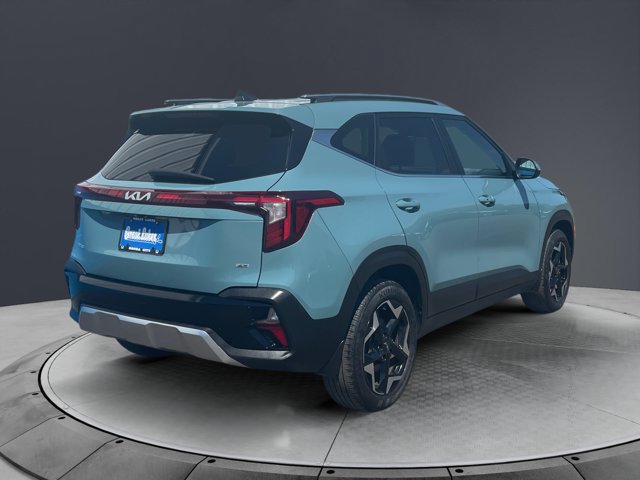Used 2024 Kia Seltos EX AWD/4WD image 5