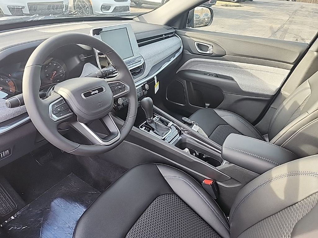 New 2026 Jeep Compass Latitude AWD/4WD image 20