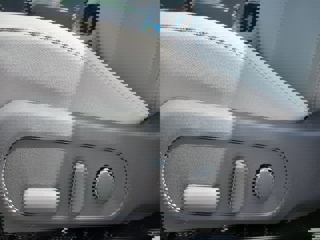 Used 2024 Hyundai Kona SEL image 13