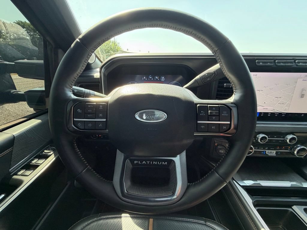Used 2023 Ford F450 Platinum w/ FX4 Off-Road Package AWD/4WD image 10