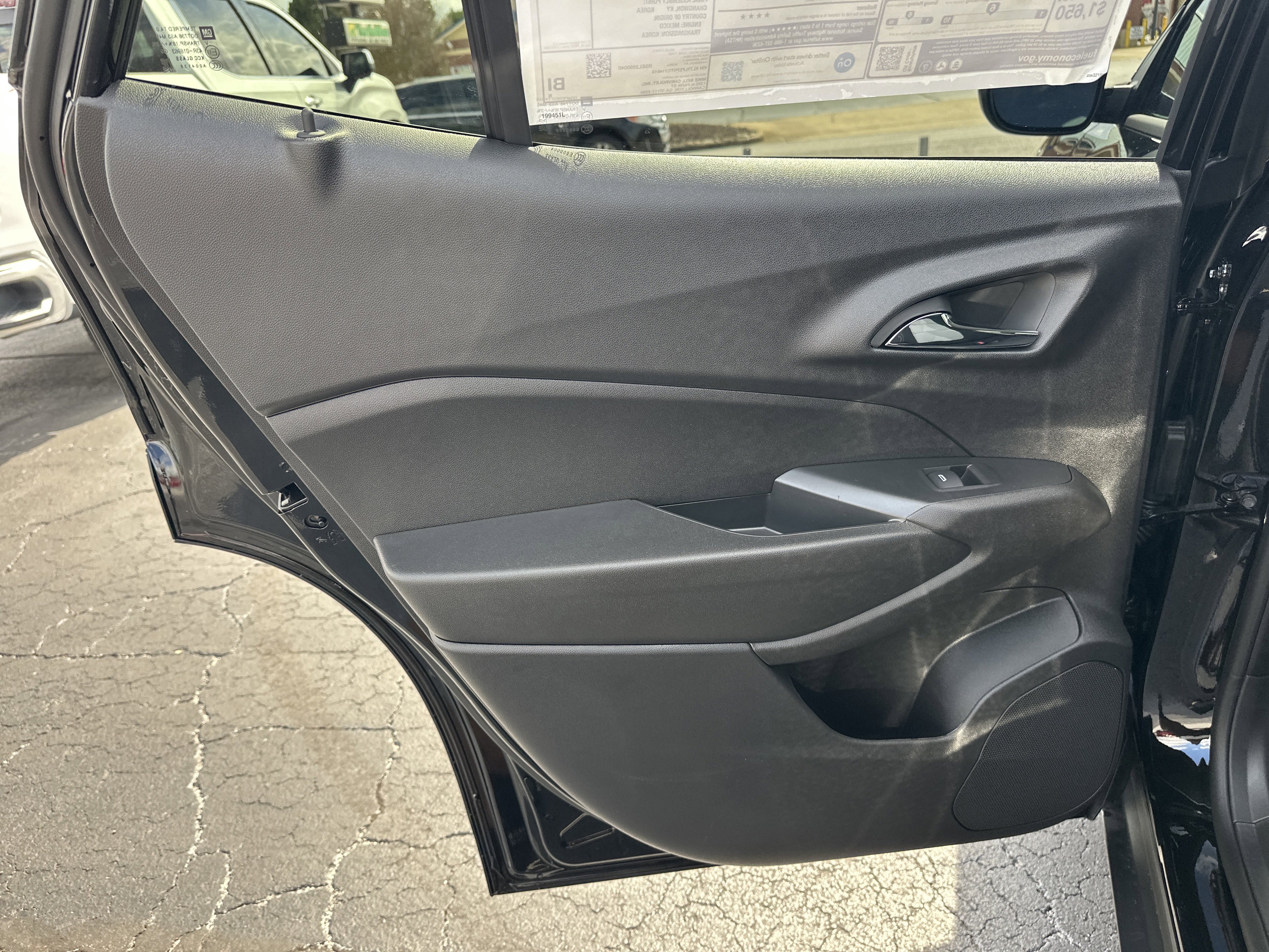 New 2026 Chevrolet Trax LS w/ LS Convenience Package FWD image 23