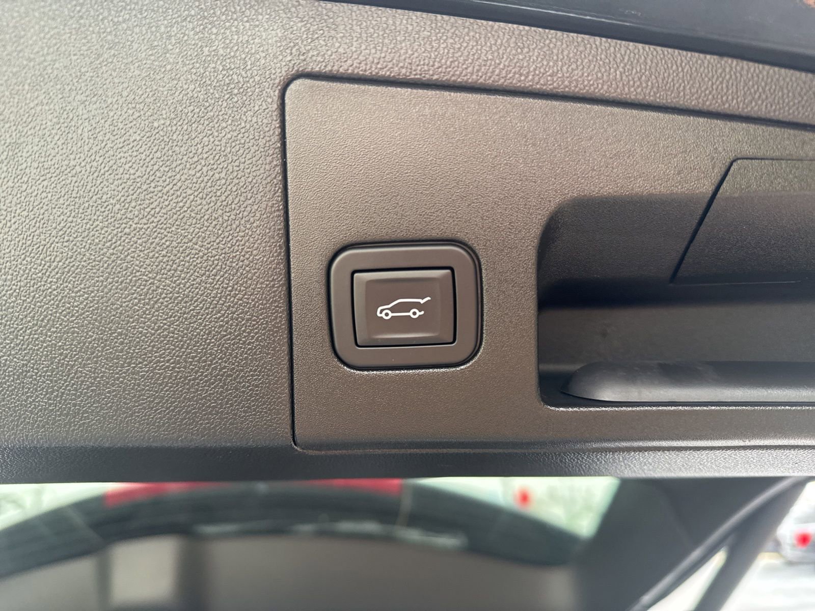 Used 2025 Cadillac XT5 Premium Luxury image 18