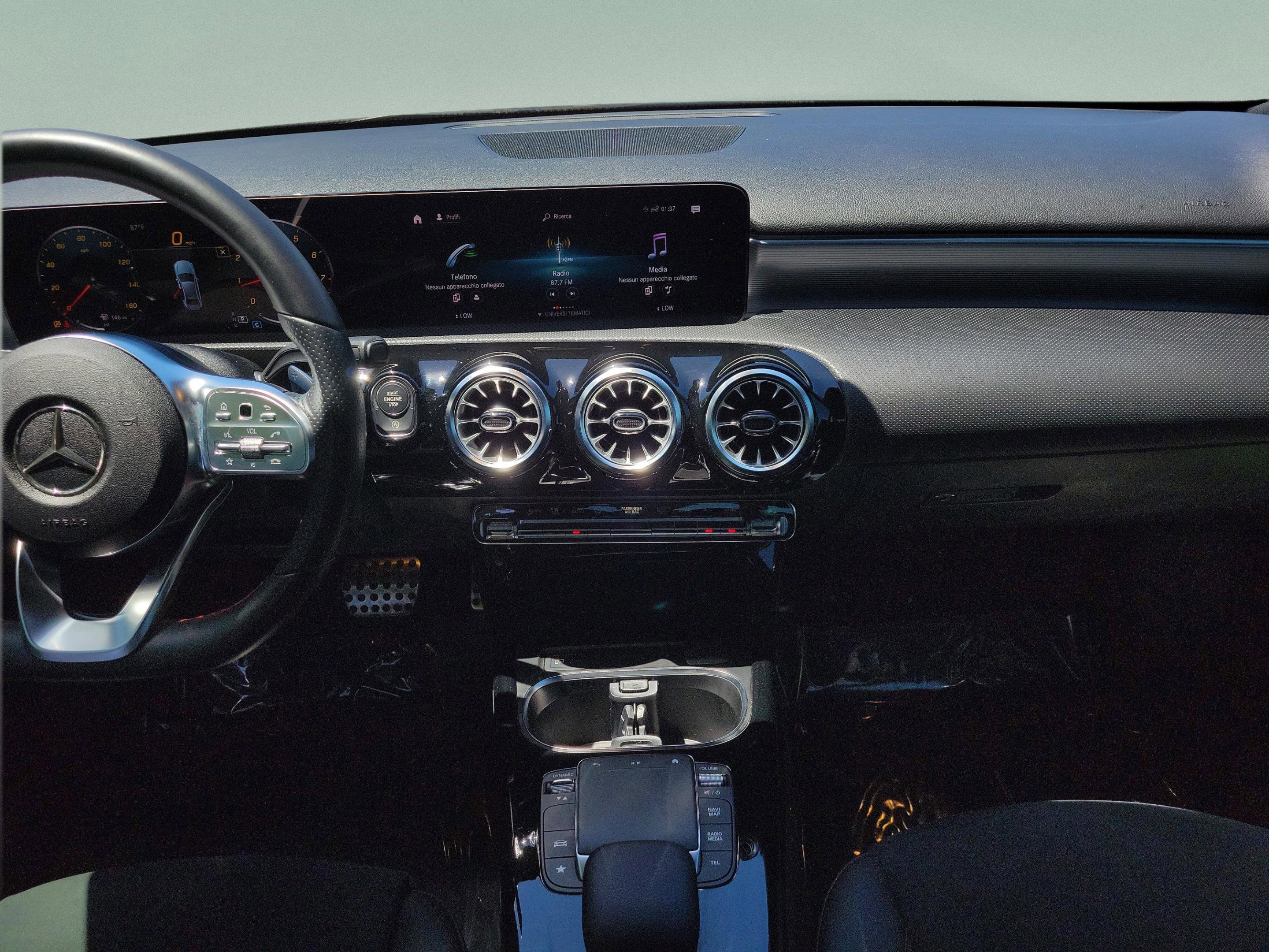 Used 2022 Mercedes-Benz A 220 image 13