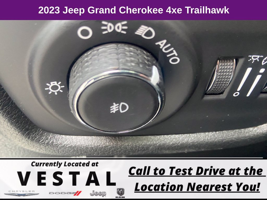 New 2023 Jeep Grand Cherokee Trailhawk AWD/4WD image 21