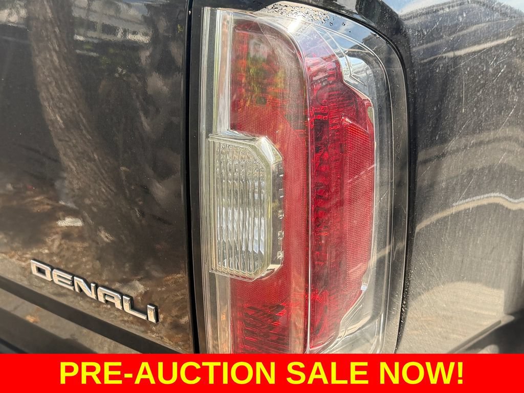 Used 2019 GMC Canyon Denali RWD image 10