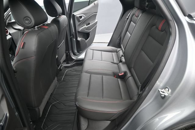 Used 2026 Chevrolet Trax RS w/ Sunroof Package FWD image 13