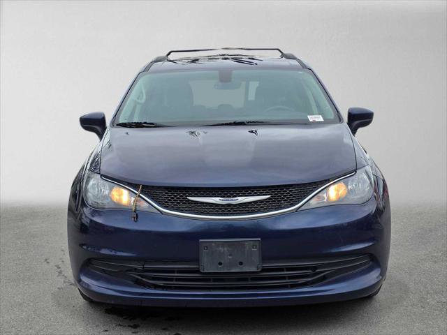Used 2020 Chrysler Voyager Lxi FWD image 8