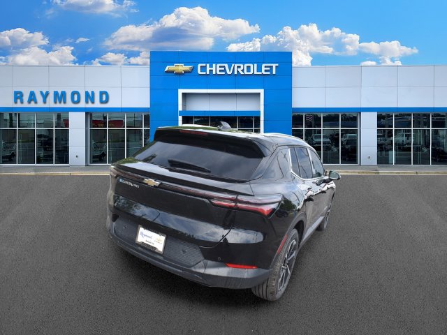 New 2026 Chevrolet Equinox EV LT AWD/4WD image 4