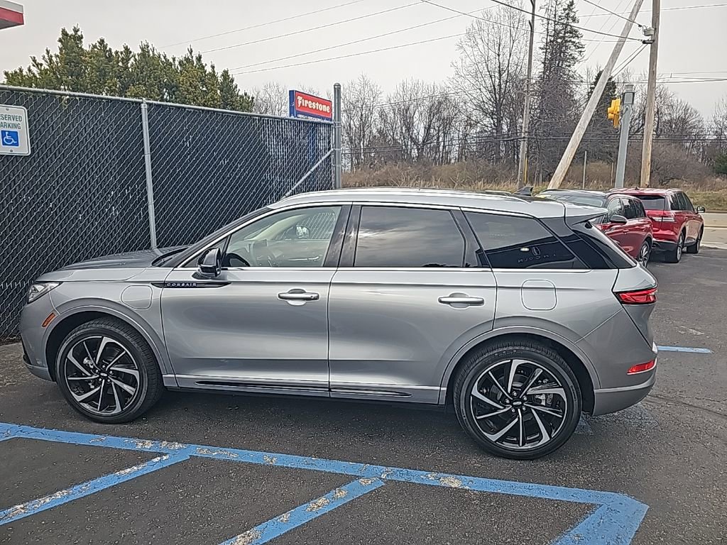 Used 2024 Lincoln Corsair Grand Touring w/ Equipment Group 301A image 7