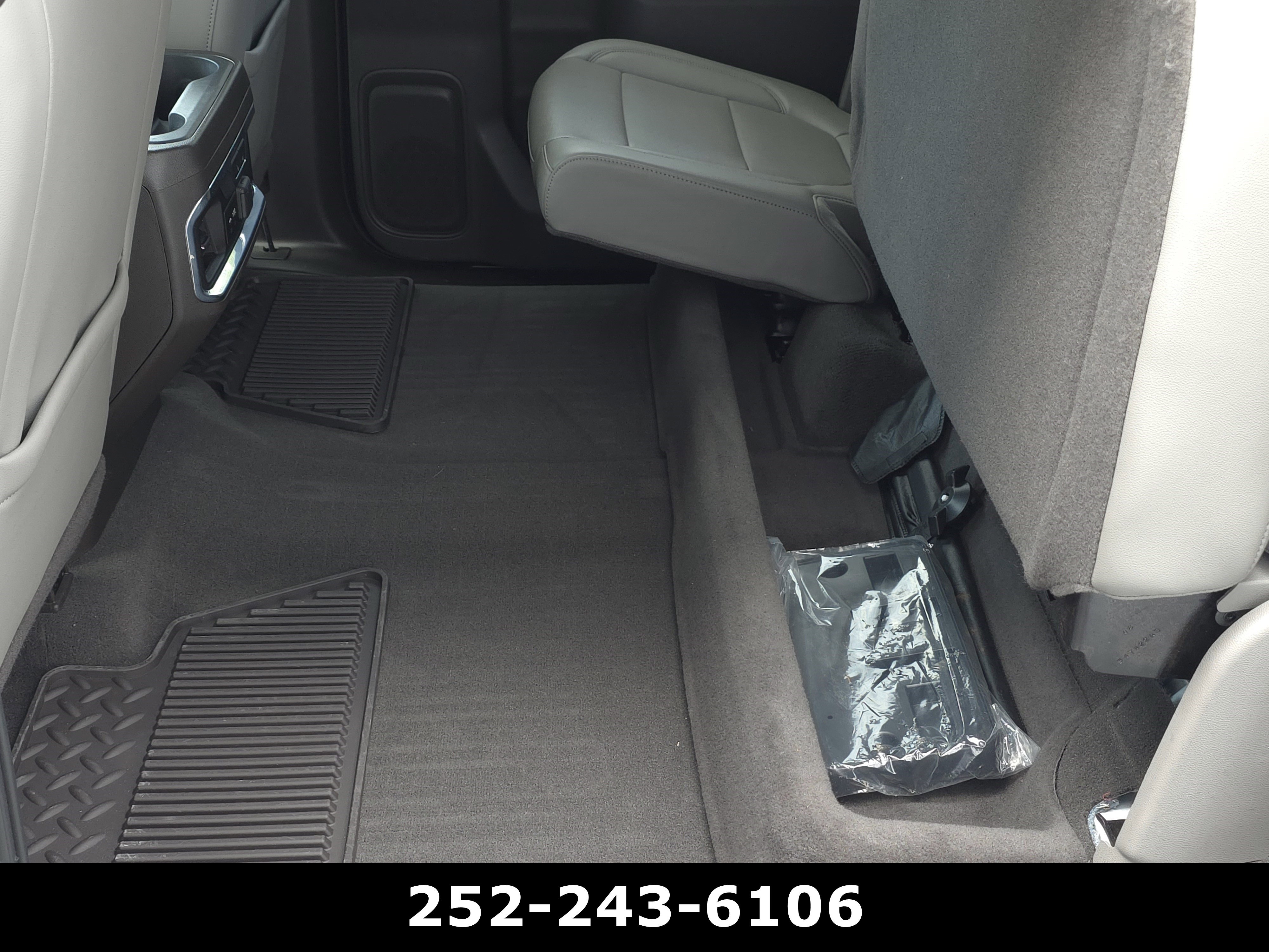 Used 2020 GMC Sierra 1500 SLT w/ SLT Premium Plus Package image 30