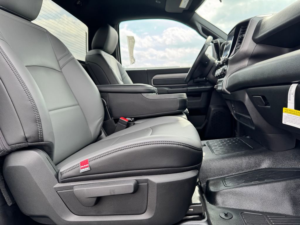 New 2026 RAM 4500 Tradesman AWD/4WD image 14