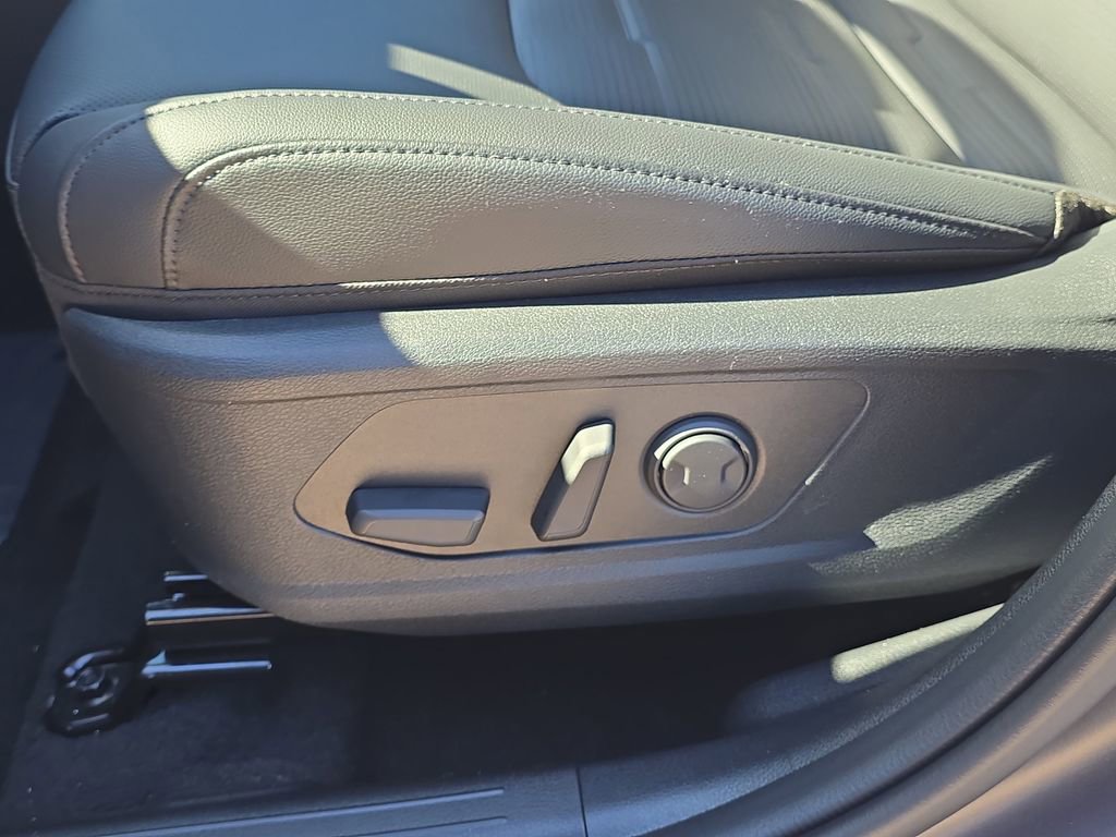 New 2026 Kia Sportage SX image 21