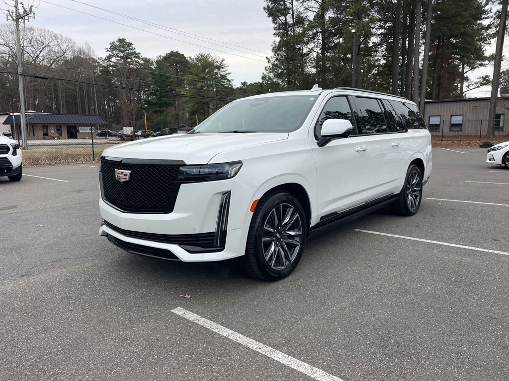Used 2023 Cadillac Escalade ESV Sport Platinum image 2