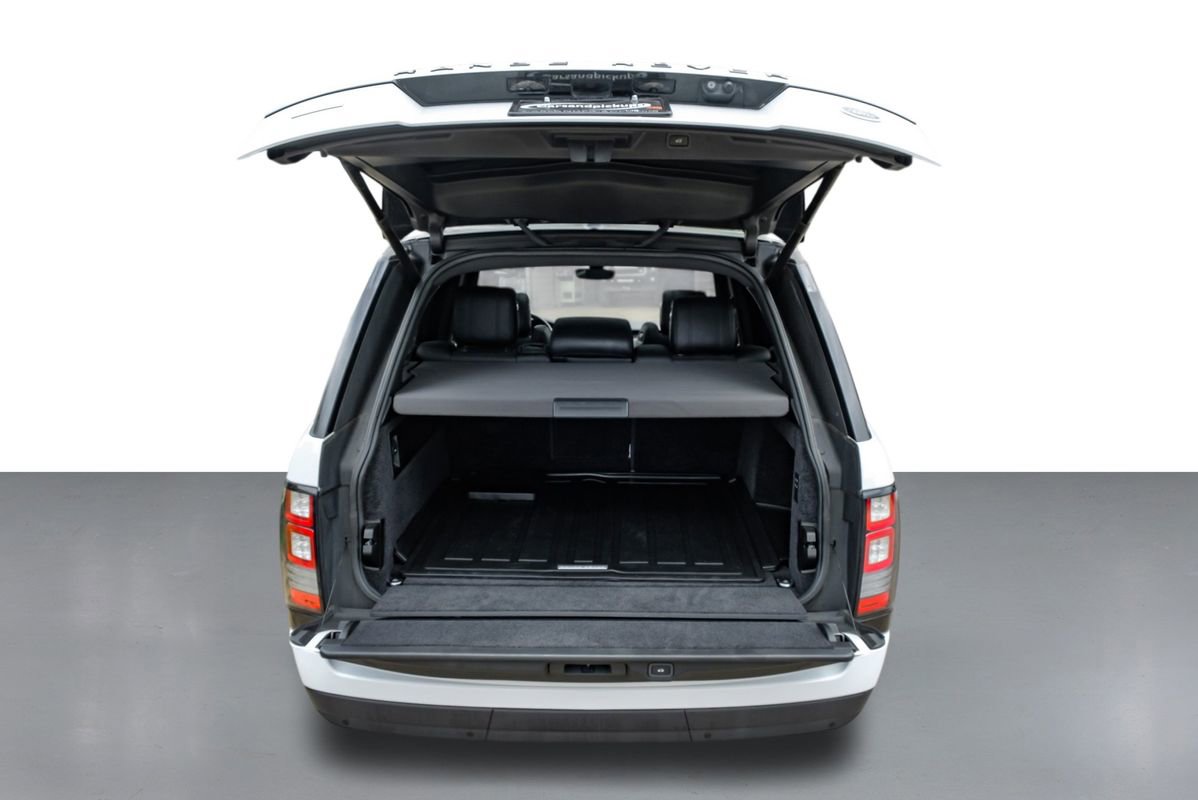 Used 2017 Land Rover Range Rover Supercharged image 59