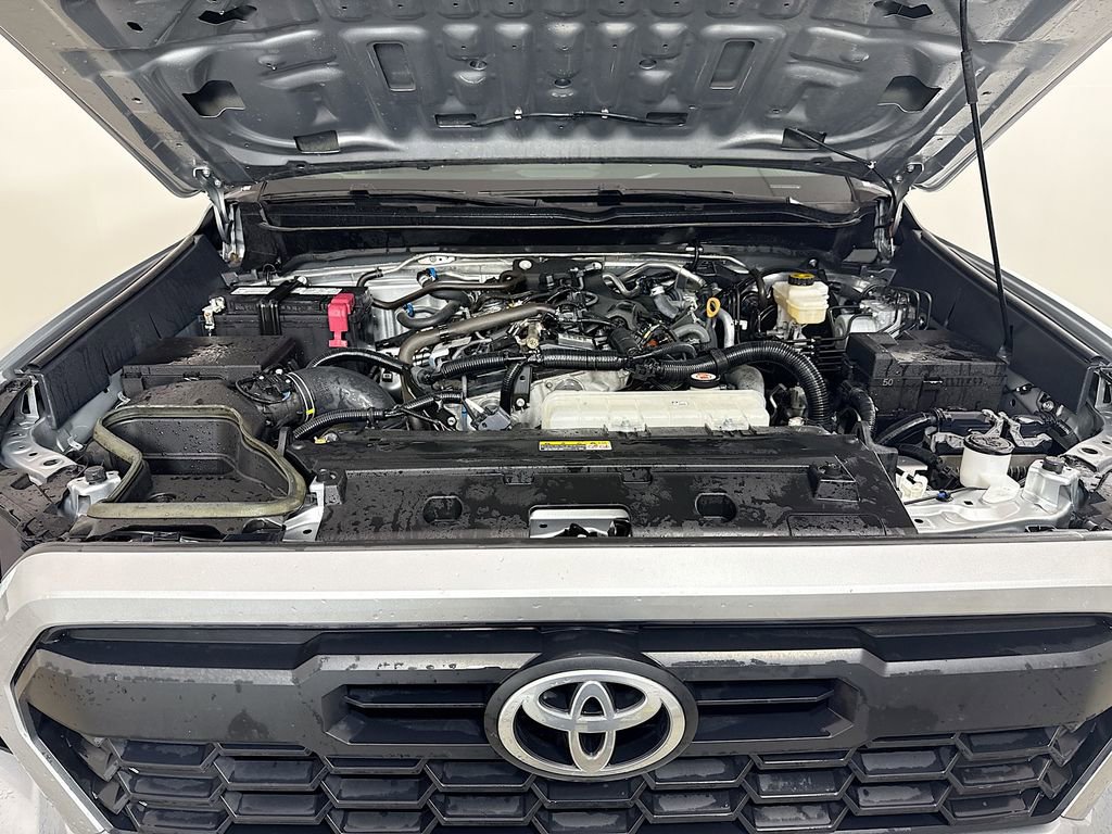 Used 2024 Toyota Tacoma TRD Off-Road image 27