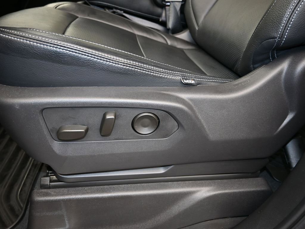 Certified 2025 GMC Sierra 1500 Elevation image 14