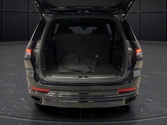 Used 2023 Jeep Grand Cherokee L Overland image 16