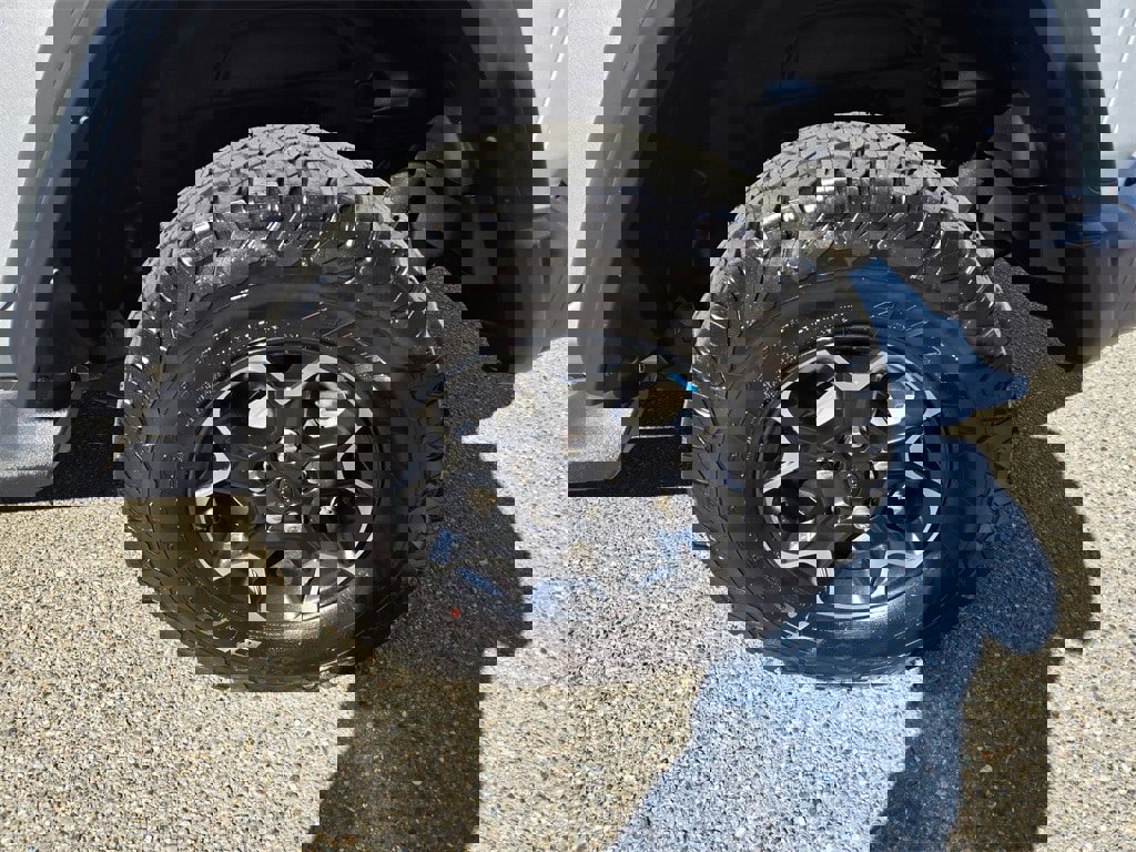 Used 2022 Jeep Wrangler Unlimited Rubicon 4xe w/ Cold Weather Group image 9