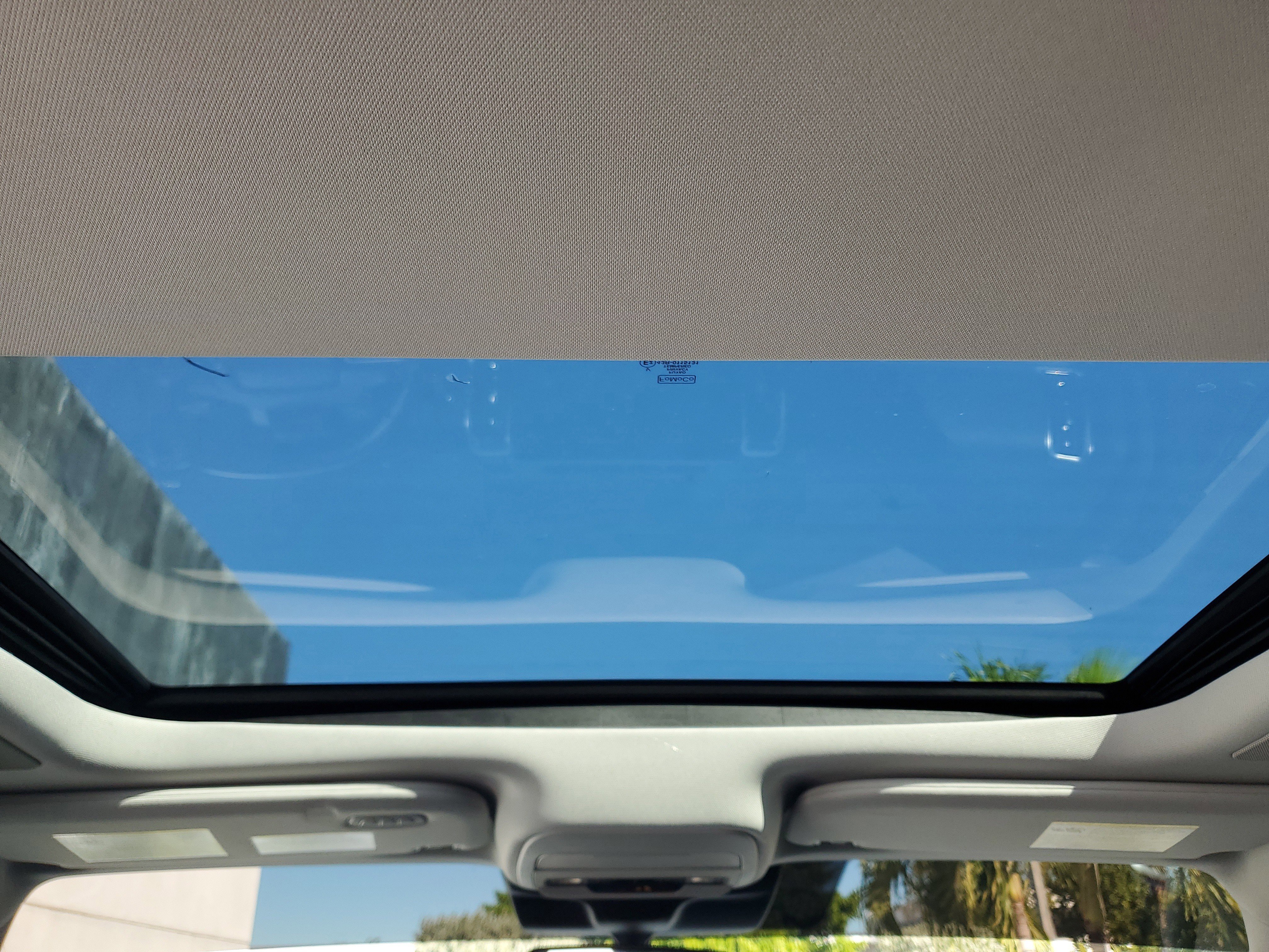 Used 2025 Ford Expedition Platinum w/ Driver's Package image 16