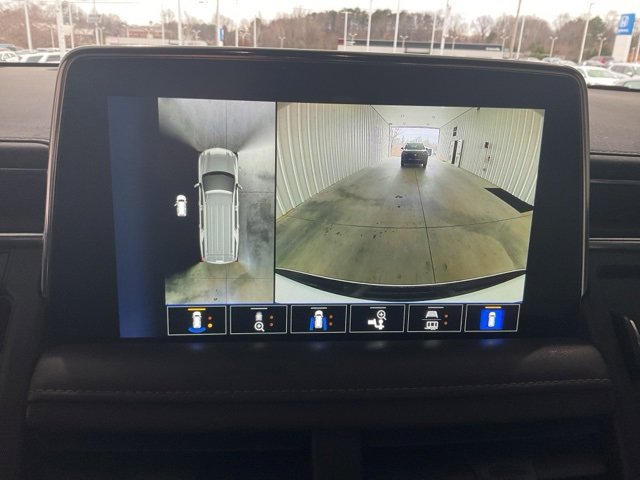 Used 2022 Chevrolet Tahoe LT w/ Luxury Package image 14