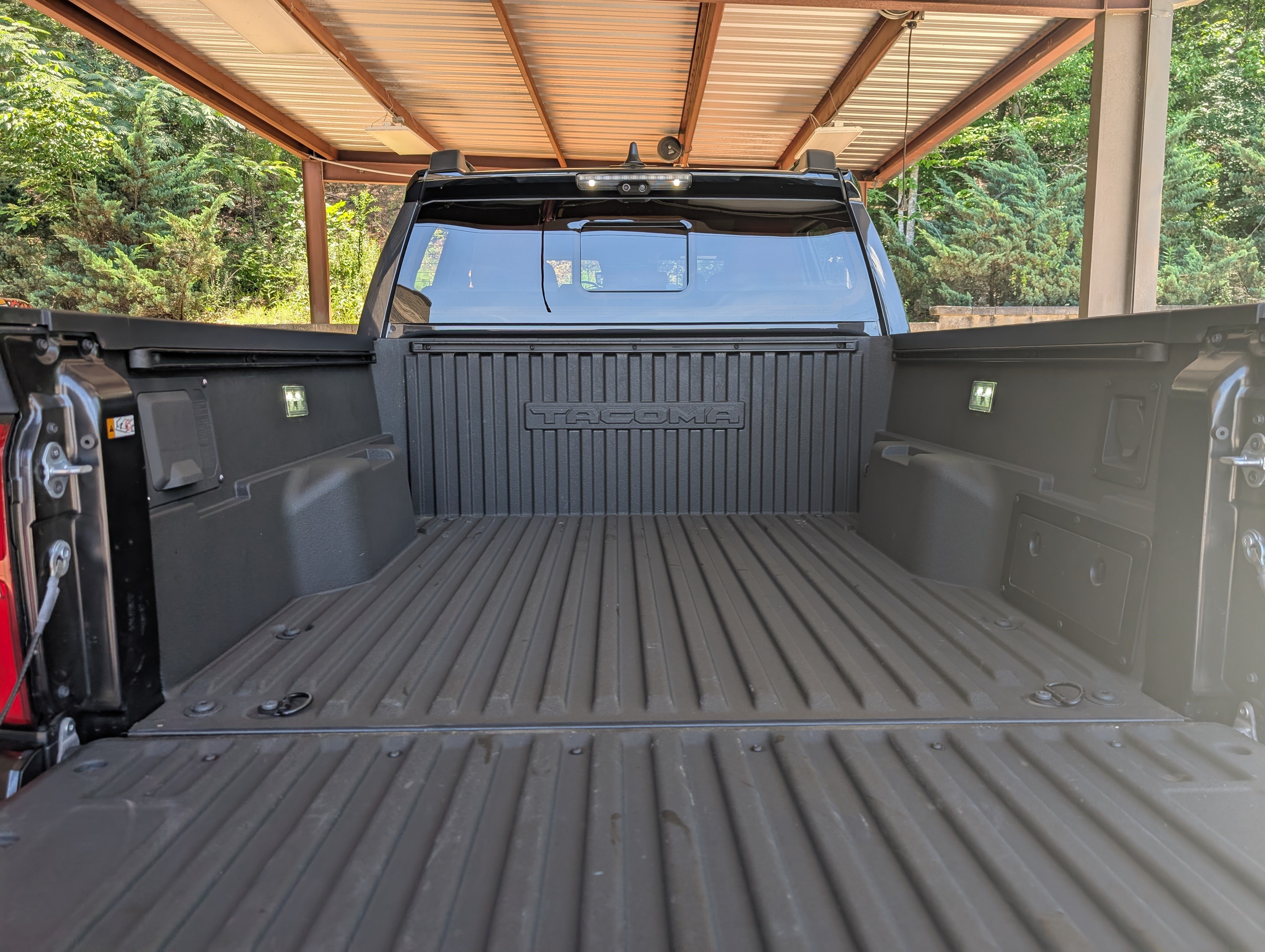 Used 2024 Toyota Tacoma TRD Pro AWD/4WD image 19